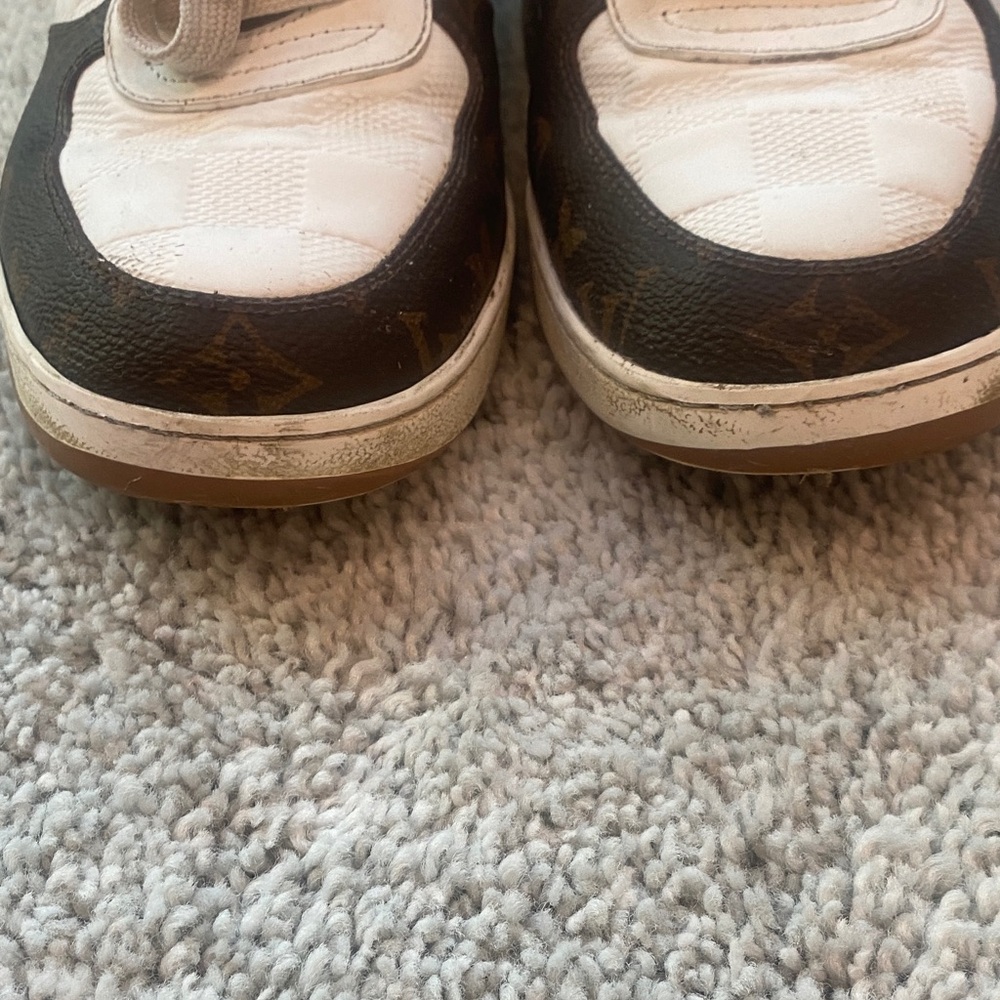 Louis Vuitton Men's White and Brown Logo Sneakers - Picture 10 of 11